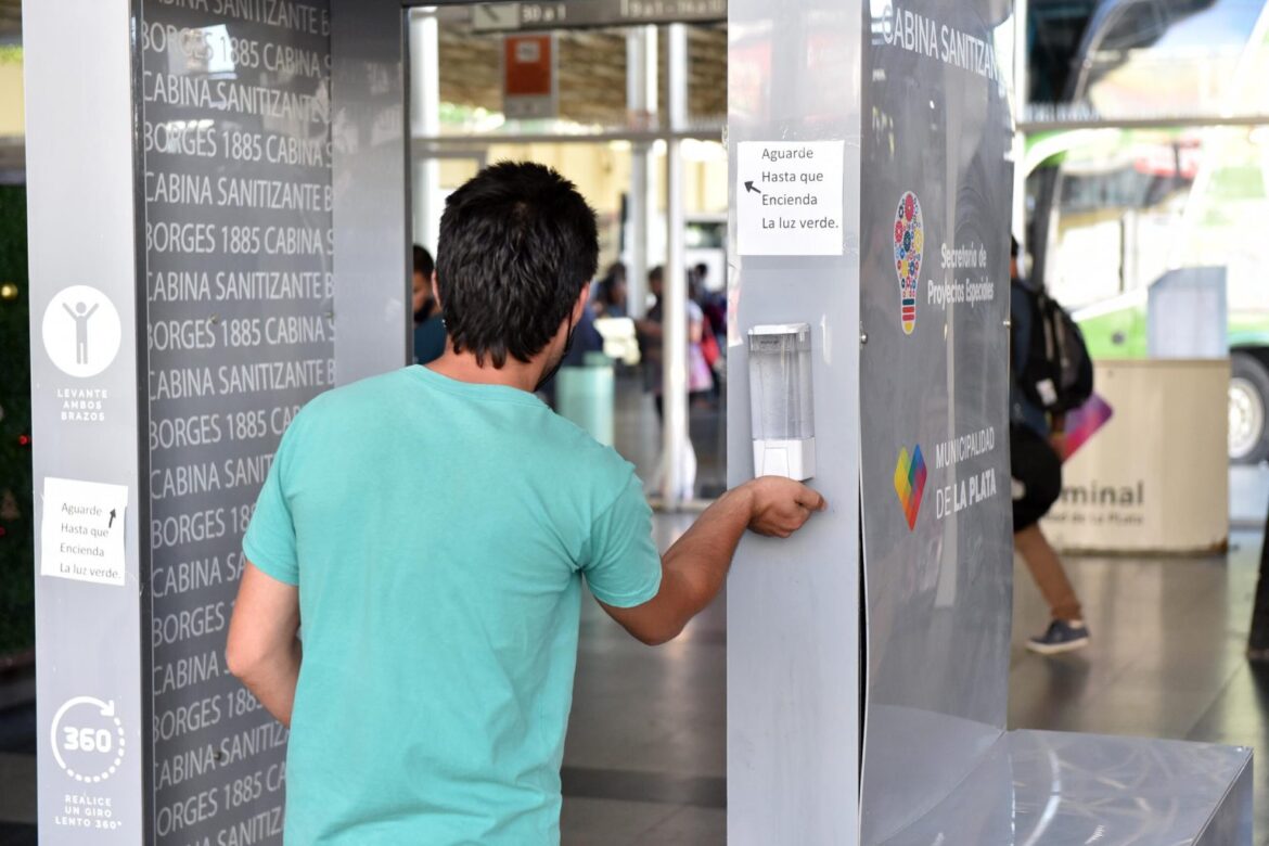 La Plata: De cara a la temporada de vacaciones, refuerzan los protocolos sanitarios en la Terminal de ómnibus