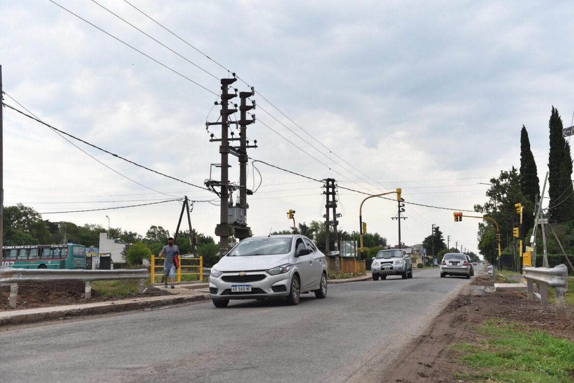 La Plata: Ya está habilitado el nuevo puente de Avenida 7 y Arroyo Garibaldi