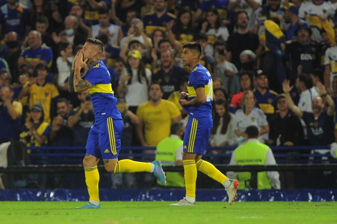 Boca no pudo con Colón pese al debut goleador de Benedetto