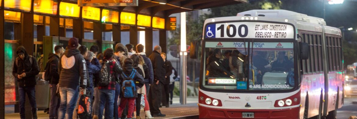 El Gobierno nacional y el porteño vuelven a reunirse por el traspaso de los colectivos