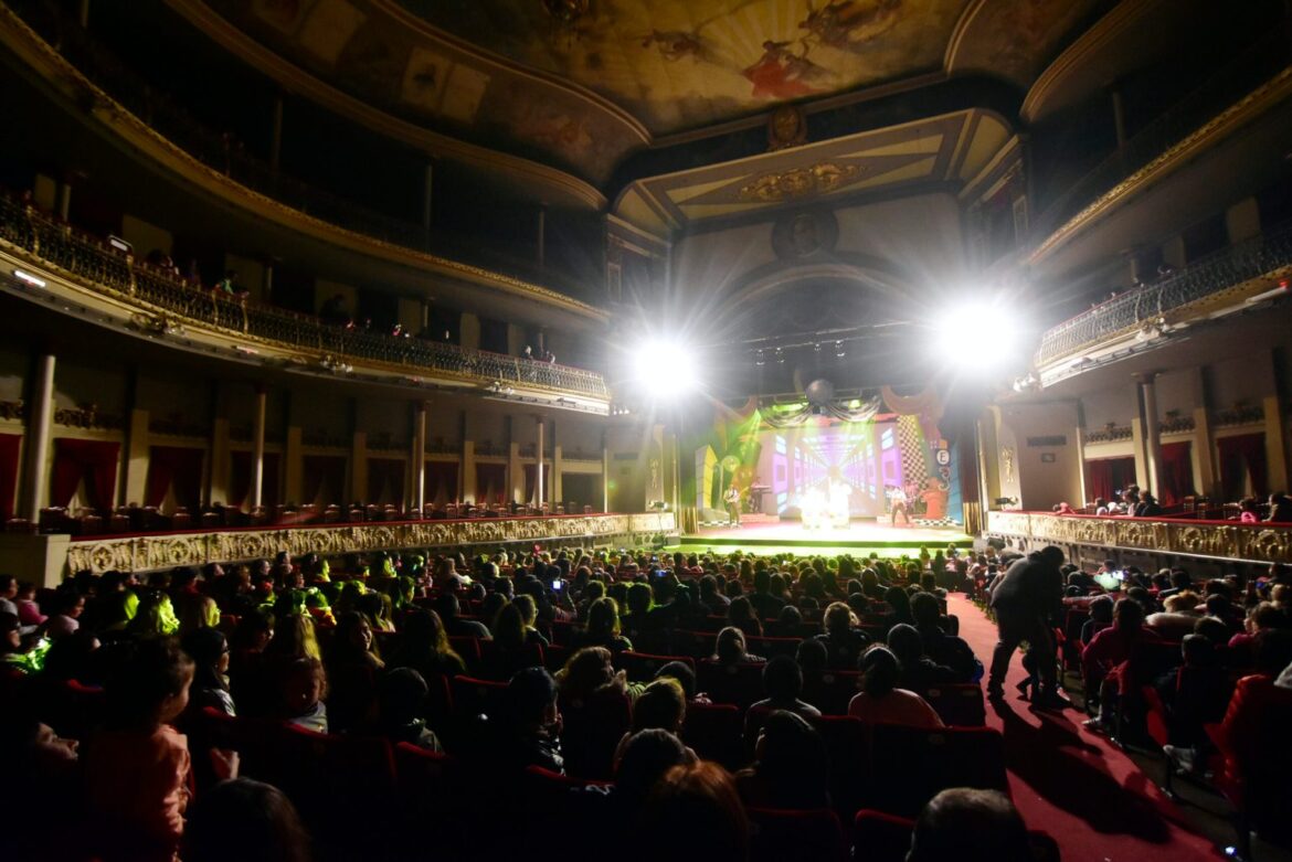 La Plata: El Coliseo Podestá levanta el telón de la temporada 2022