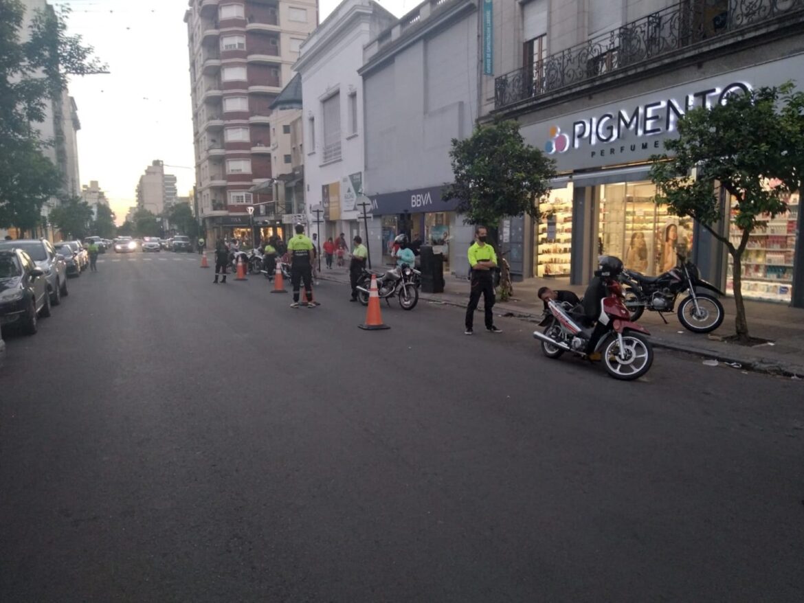 La Plata: Seguridad vial,secuestran más de 20 motos en operativos de control vehicular 