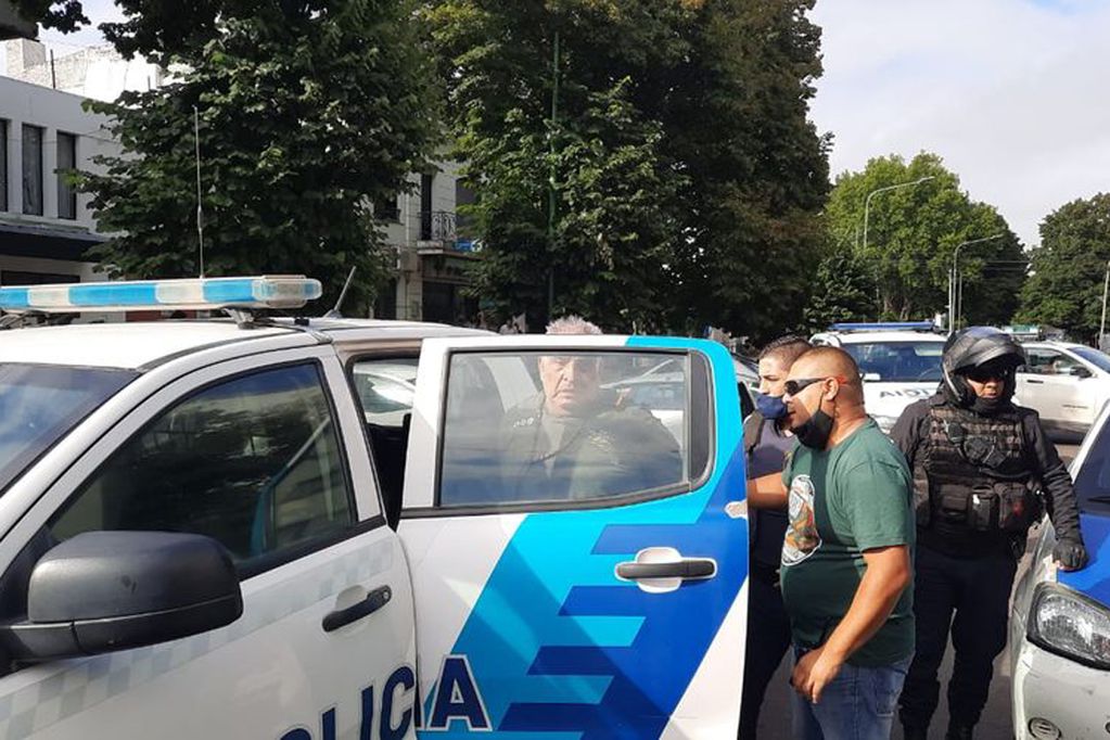 Detuvieron a Juan Pablo ‘Pata’ Medina tras incidentes en La Plata en la puerta de un sanatorio