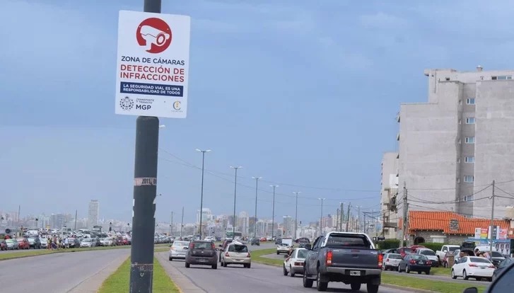 Fotomultas: fundamentos de una decisión política improcedente e incompatible en Mar del Plata