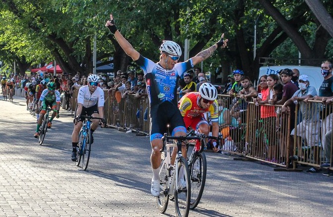 Con el prólogo por calles céntricas largó la 46ta Vuelta Ciclista de Mendoza