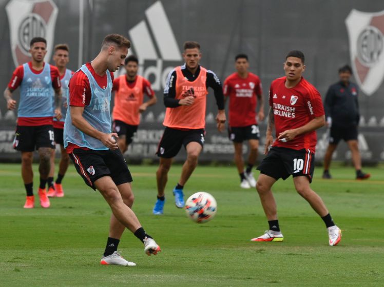 River, con sus refuerzos de nivel, debuta ante Unión en Santa Fe