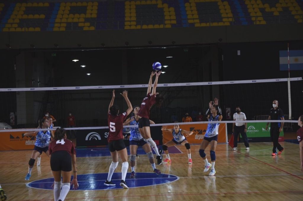 Victorias para Boca, River y Estudiantes en la Liga Femenina de vóleibol