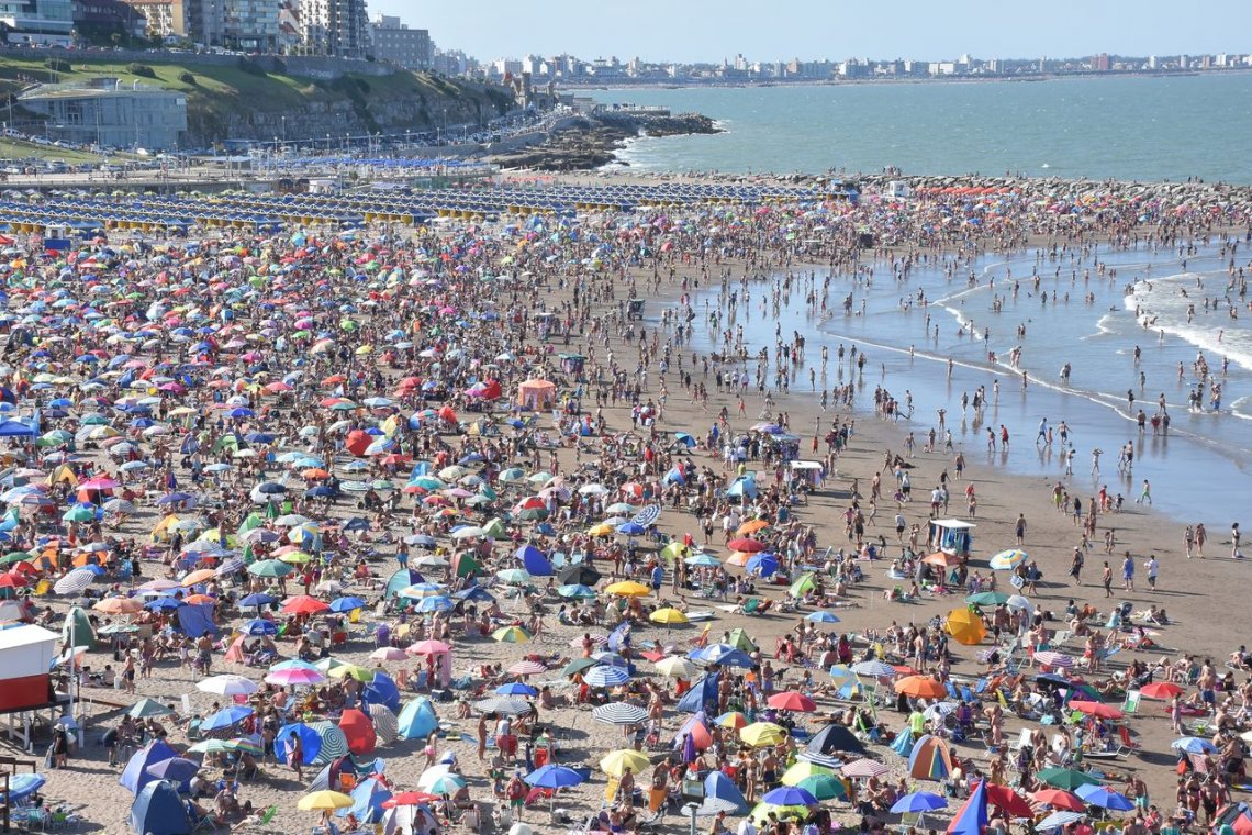 El carnaval movilizó unos 3 millones de turistas en el cierre de una temporada histórica