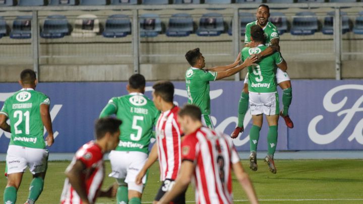 Estudiantes recibe a Audax Italiano con la ilusión de seguir en la Libertadores