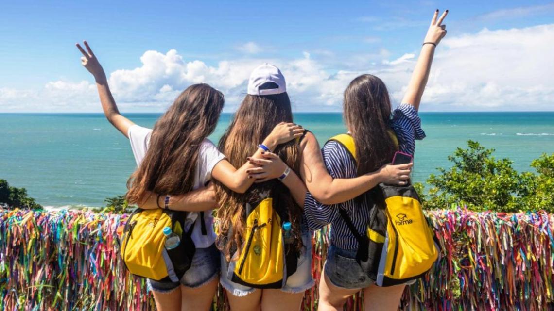 Hoy salen los primeros viajes de fin de curso financiados por la provincia de Buenos Aires