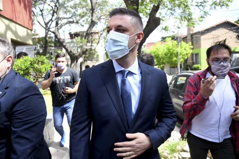 Morla, Stinfale y otros 7 imputados, a indagatoria por apropiación de bienes de Maradona