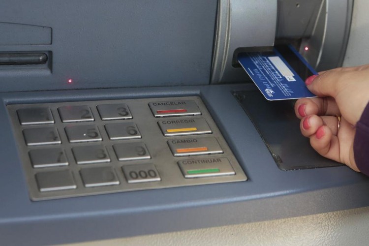 Oficializan suba del salario mínimo en un 45 por ciento en 4 tramos