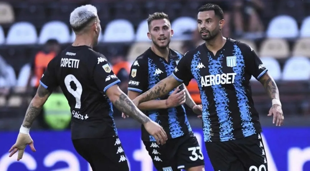 Racing venció a Platense y se mantiene en la cima de la Zona A