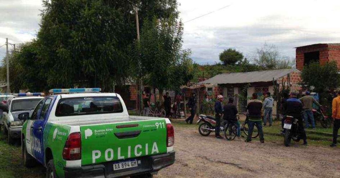Hallan a una mujer asesinada a golpes en su casa en Cañuelas y por el femicidio es buscada su pareja