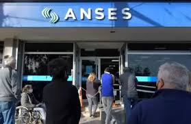 Cobran hoy los jubilados y pensionados con ingresos hasta $ 36.676 y DNI terminado en 5