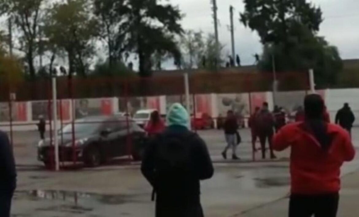 163 barras de Independiente fueron detenidos por incidentes en Avellaneda