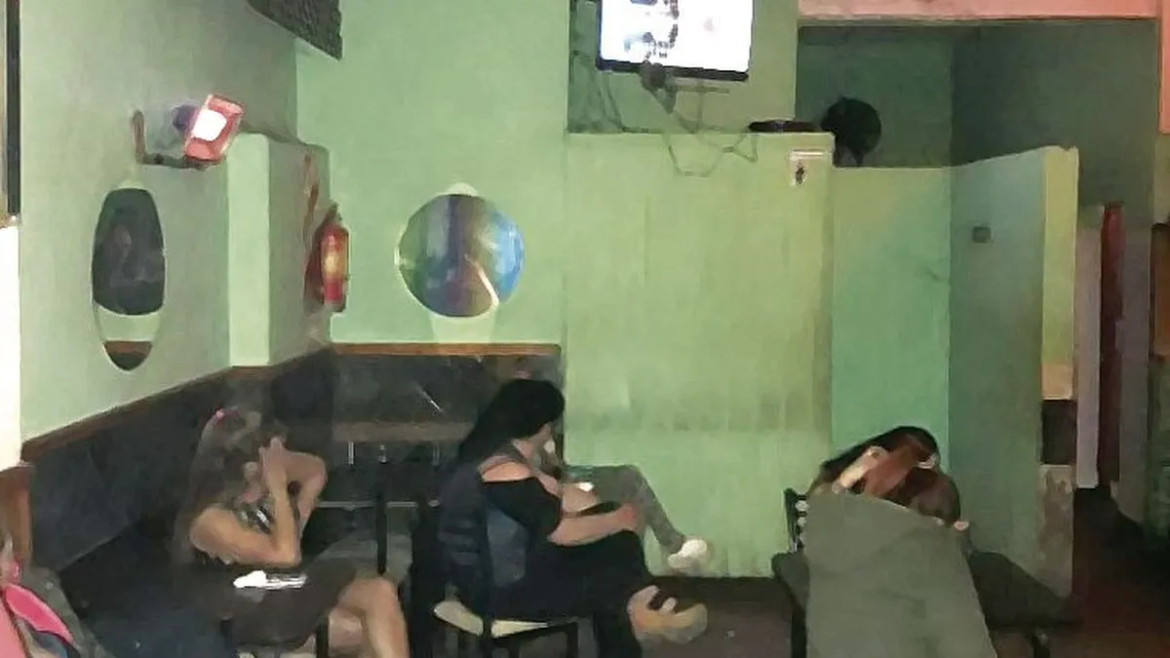 Rescatan a diez mujeres sometidas la prostitución en un inmueble del barrio de Flores