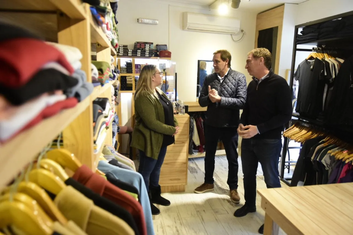 Garro y Santilli, con productores y comerciantes: «Hoy el Gobierno castiga a los que quieren laburar»
