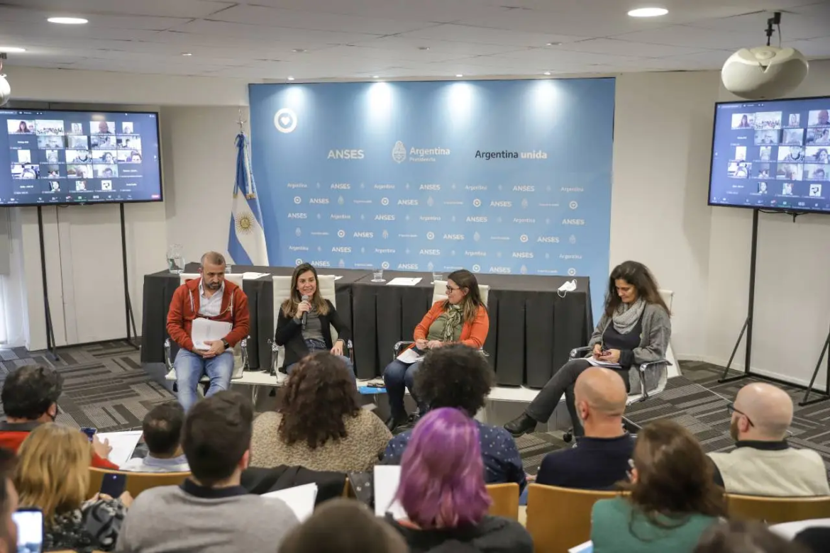 Raverta se reunió con Organizaciones Sociales para trabajar en la implementación de la Ley 27.675