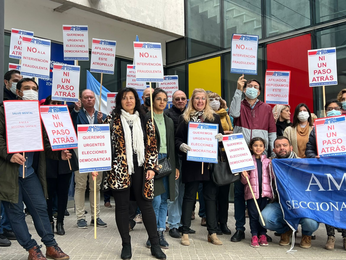 Médicos del sistema público de Santa Fe anunciaron un paro en reclamo de paritarias