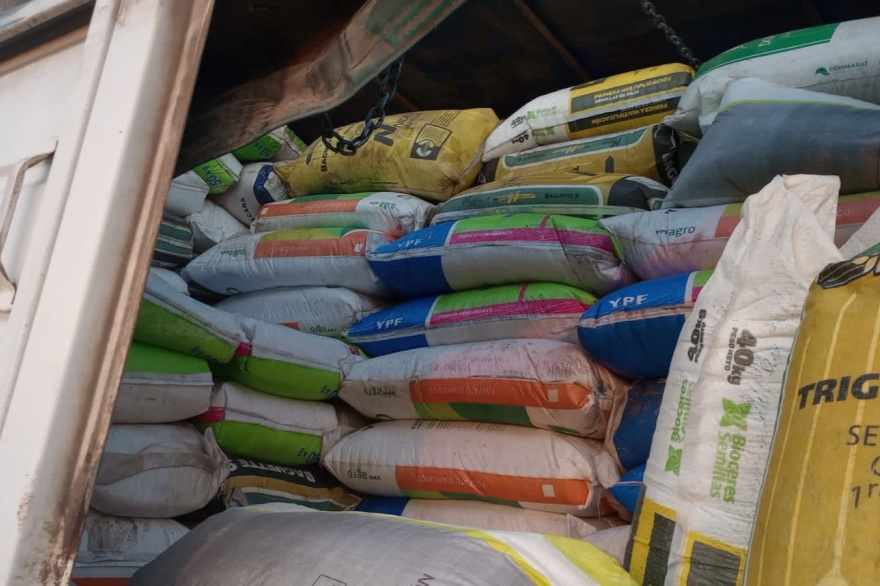 Secuestran 3 toneladas de fertilizantes que eran vendidos de manera ilegal en La Plata