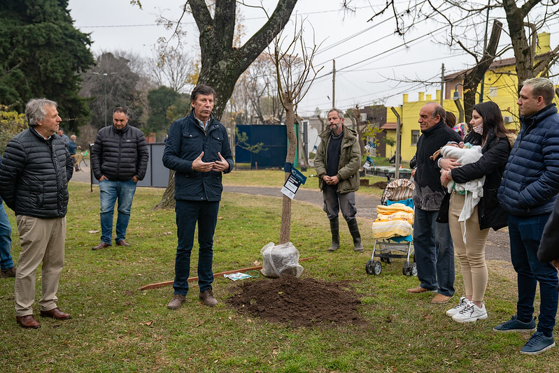 San Isidro: siguen plantando árboles por cada bebé nacido en el Hospital Materno Infantil