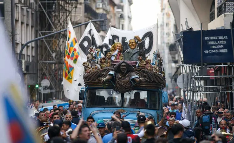 Marchas en todo el país en apoyo a Cristina Kirchner