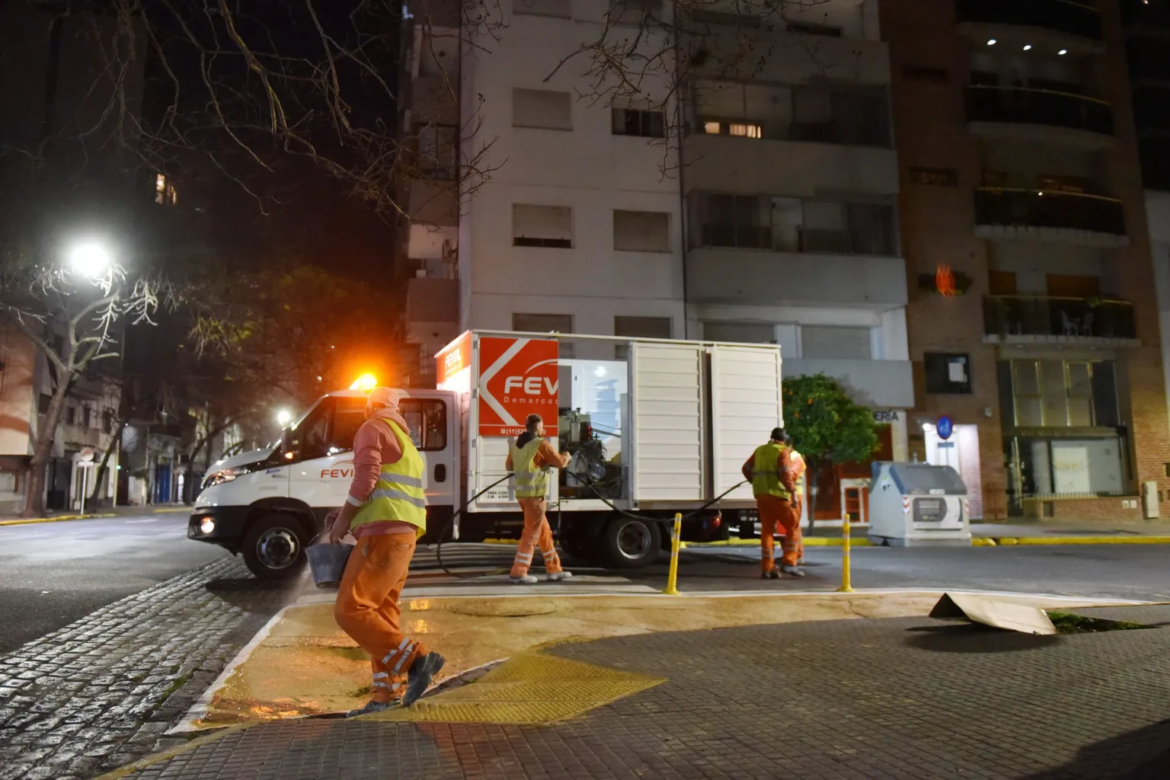Con el eje puesto en los peatones, avanzan las tareas viales en La Plata