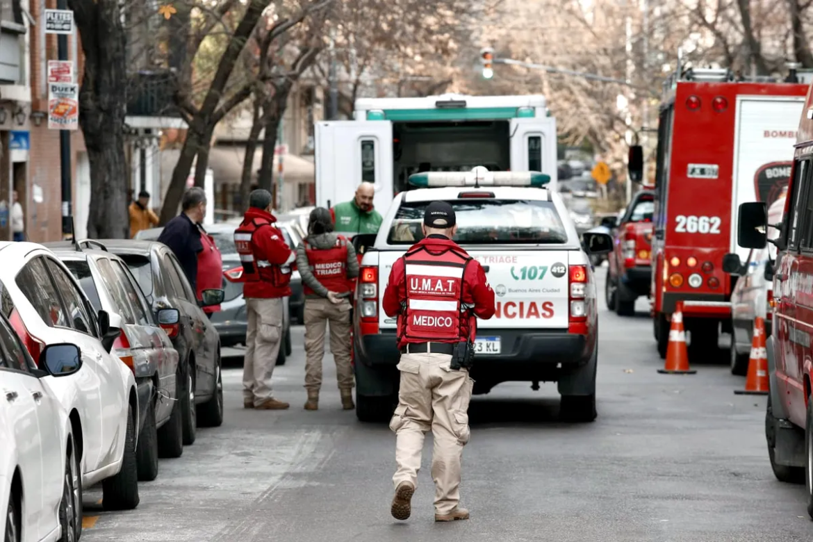 Una persona con intoxicación por monóxido tras un incendio en el barrio porteño de San Cristóbal