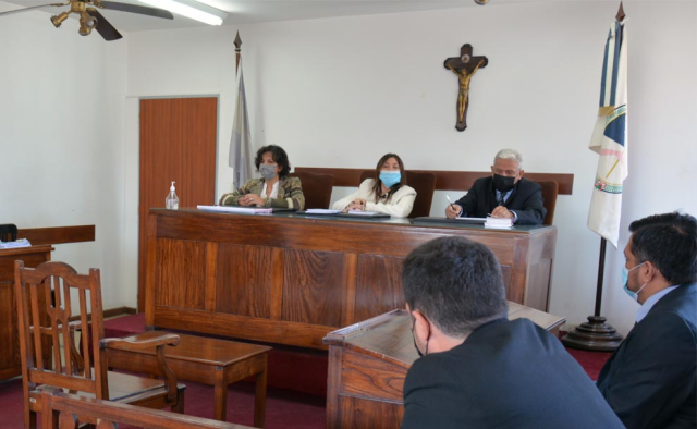 Policía condenado a 10 años de prisión por la violación de una compañera de trabajo