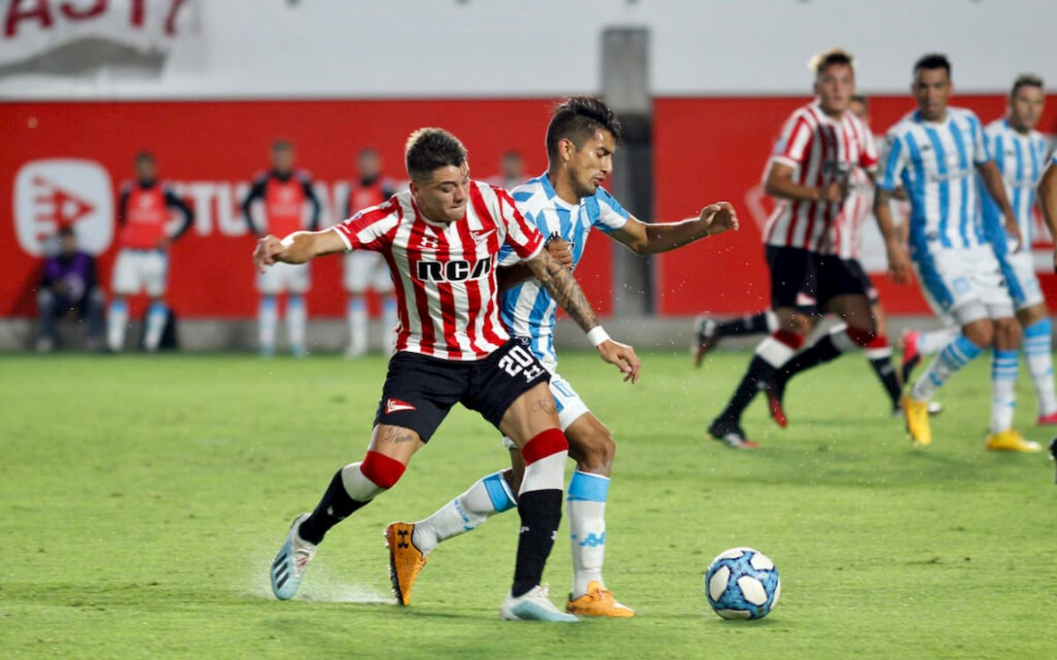 Racing va por un triunfo ante Estudiantes para seguir prendido en la Liga Profesional