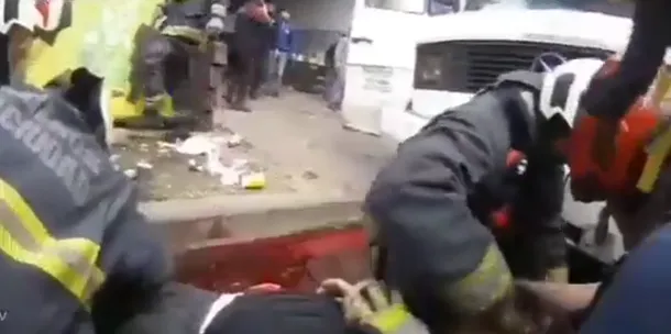 Dos heridos al chocar cuatro camiones en el barrio porteño de Villa Soldati