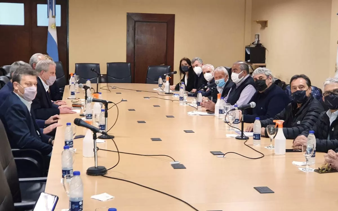 Perczyk y la CGT conmemoran hoy el Día del Técnico de Arquitectura, Industria e Ingeniería