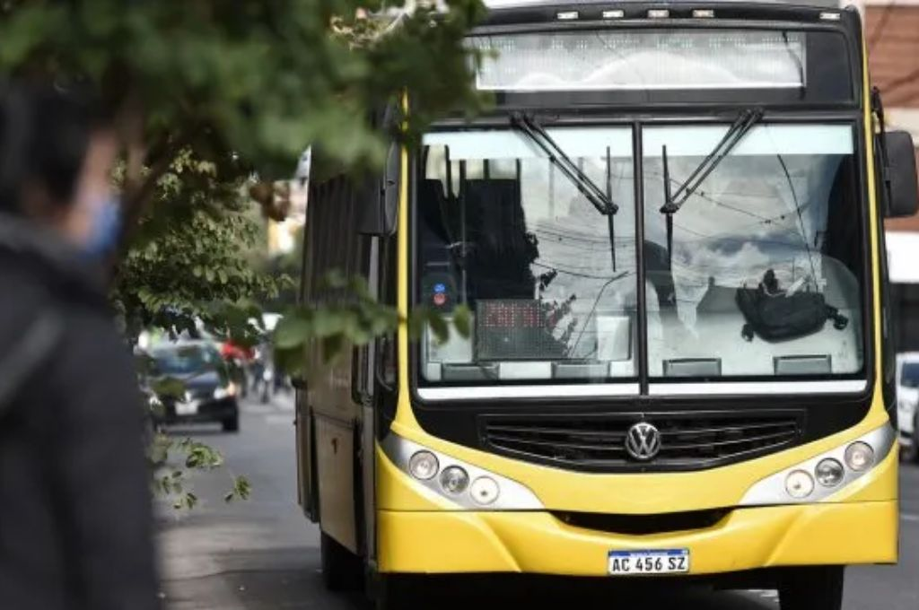 La UTA anunció tres días de paro de colectivos para la próxima semana