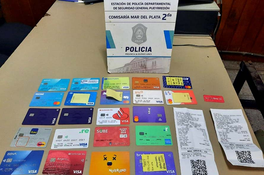 Dos detenidos por una estafa en compras por $ 2.000.000 en un mayorista con tarjetas clonadas