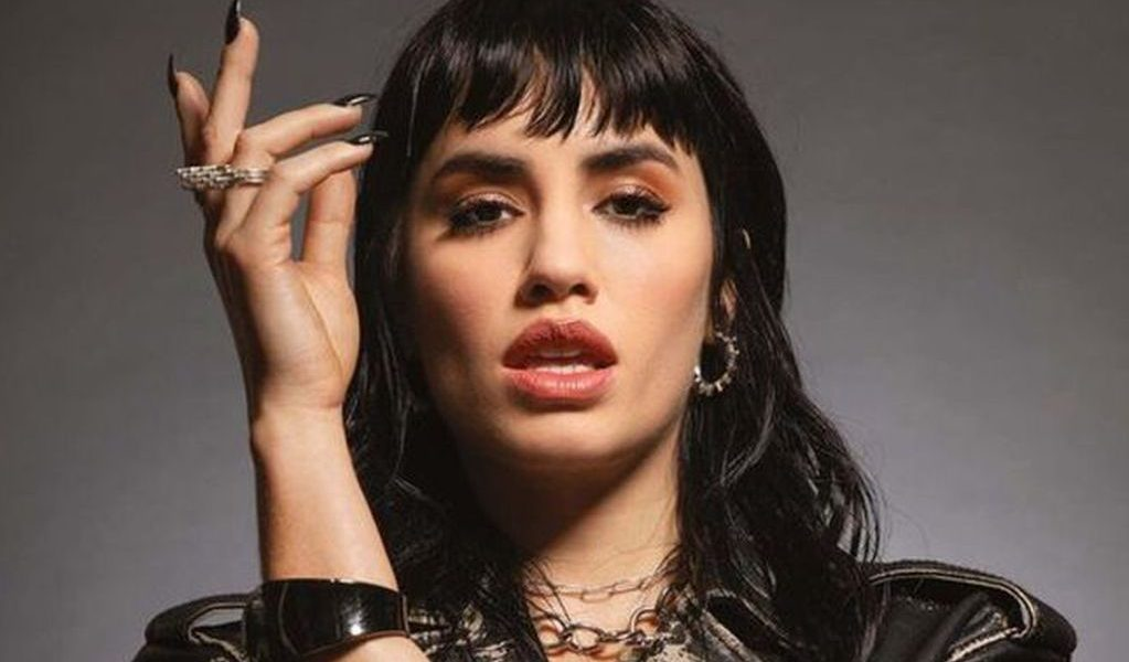 Lali le habló a su fans para darles tranquilidad sobre su estado de salud