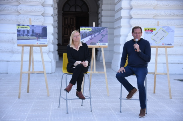 «Las veredas de La Plata están en obra», anunció Garro al presentar un plan que beneficiará a peatones y frentistas