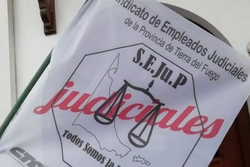 Judiciales de Tierra del Fuego iniciaron un paro de 48 horas sin guardias mínimas