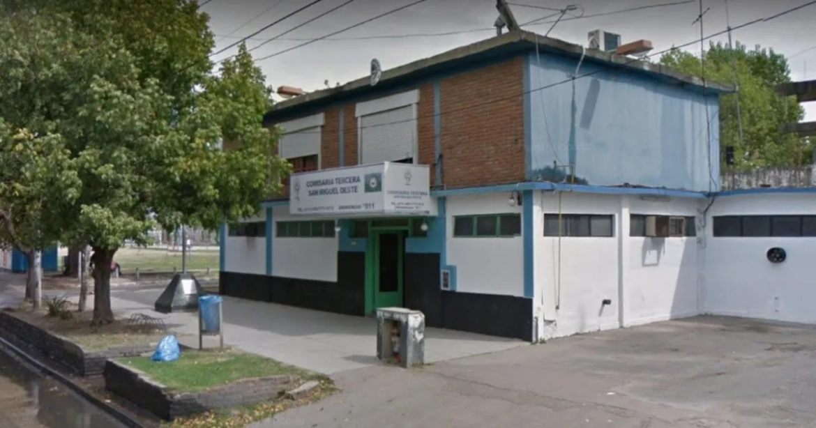 Asesinan de una puñalada en el pecho a un joven y detienen a su novia por el crimen