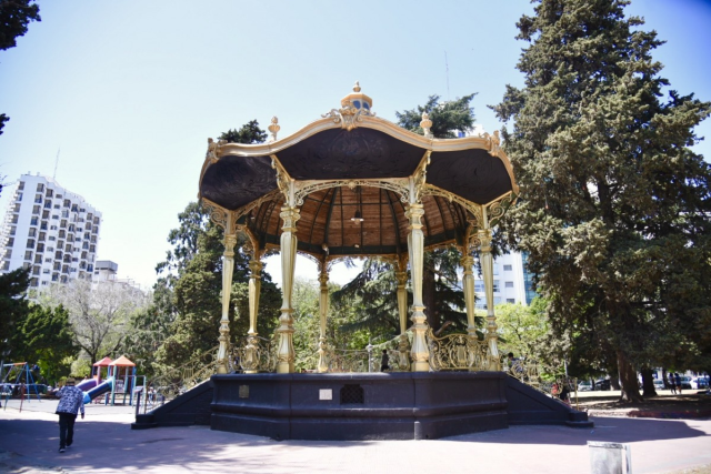 Con charlas y shows en vivo, se viene la inauguración de la renovada glorieta de Plaza San Martín