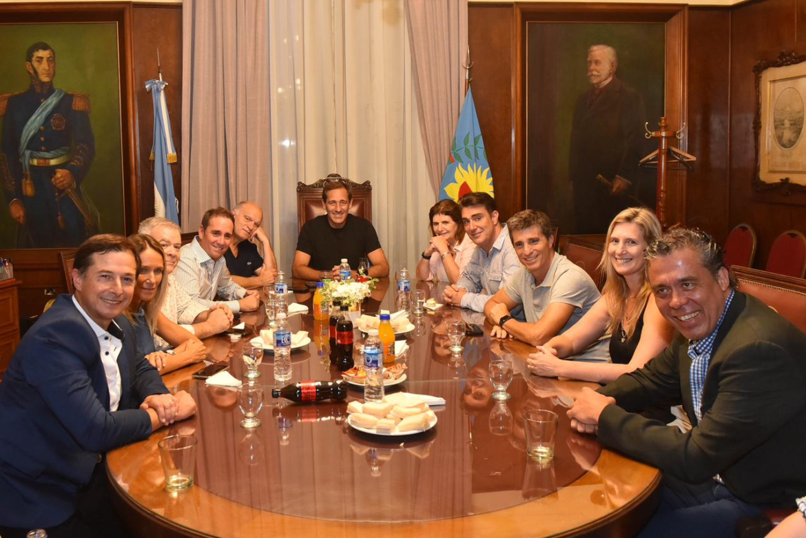 GARRO RECIBIÓ A PATRICIA BULLRICH EN SU PASO POR LA PLATA: UNIDAD Y CRECIMIENTO DEL PRO