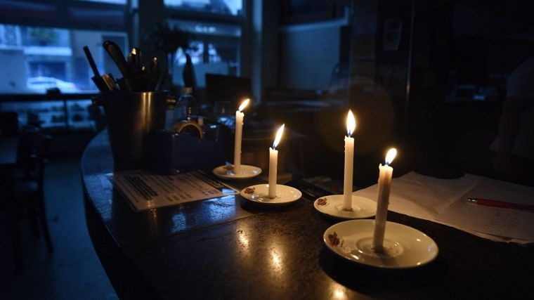 Miles de usuarios de ciudad de Buenos Aires se quedaron sin luz en el inicio de 2023