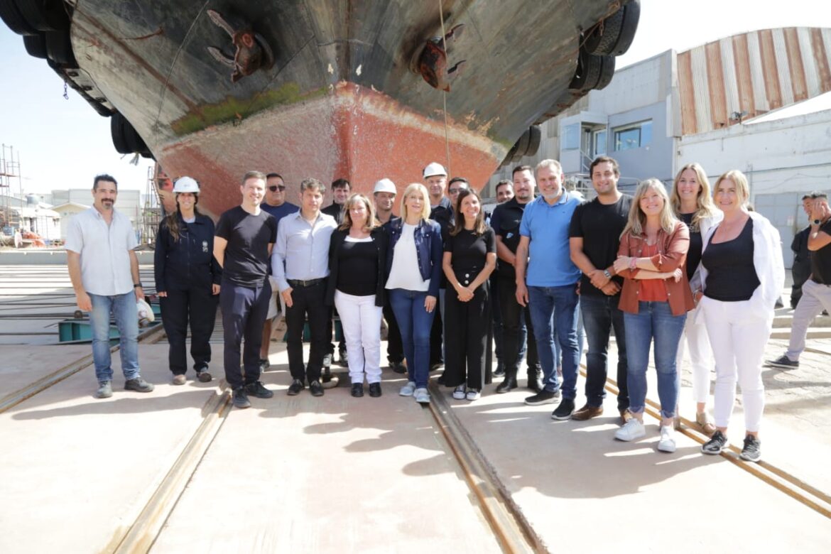 Axel Kicillof y Fernanda Raverta encabezaron una serie de actividades en el puerto de Mar del Plata
