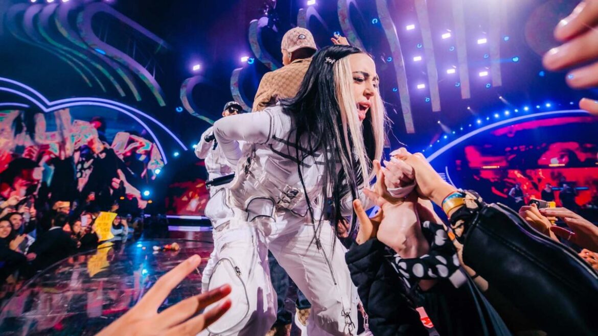 Nicki Nicole se presentó en el Festival de Viña del Mar y fue premiada