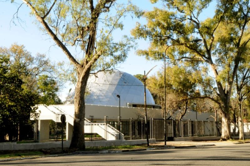 Para disfrutar en familia volvieron las funciones al Planetario de la UNLP