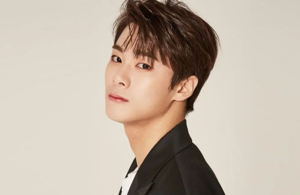 Hallan muerto en su casa de Seúl a Moonbin, el cantante de la banda de k-pop Astro
