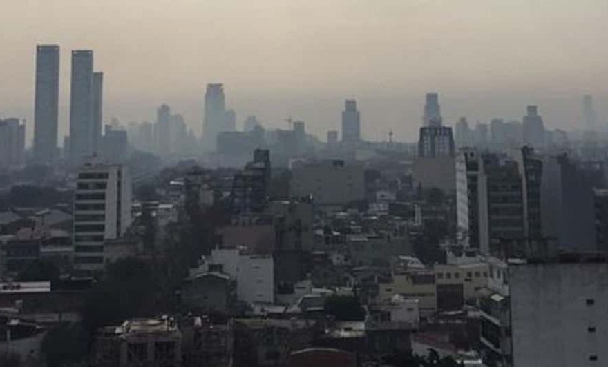 Nuevamente el AMBA cubierto de humo y olor a quemado por un incendio en Uruguay
