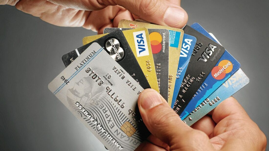 Suba de tasas: financiar la tarjeta de crédito será más caro
