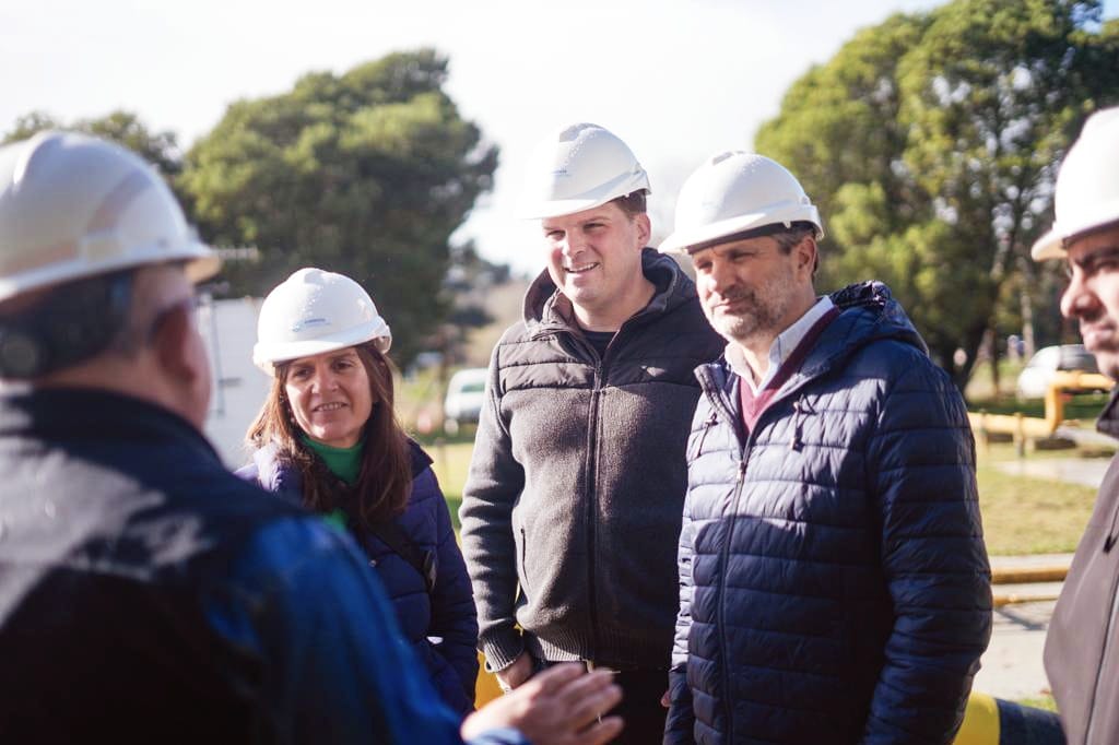 Raverta, Cheppi, y Ciano visitaron la obra del Gasoducto de la Costa