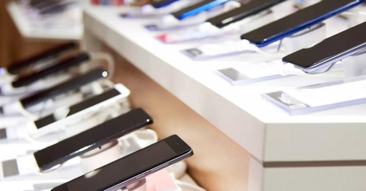 Venden celulares por menos de $40.000 y en cuotas sin interés